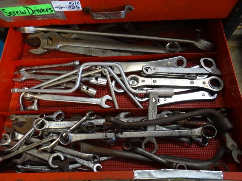 lot 4571 image: Drawer of odd shape wrenches.