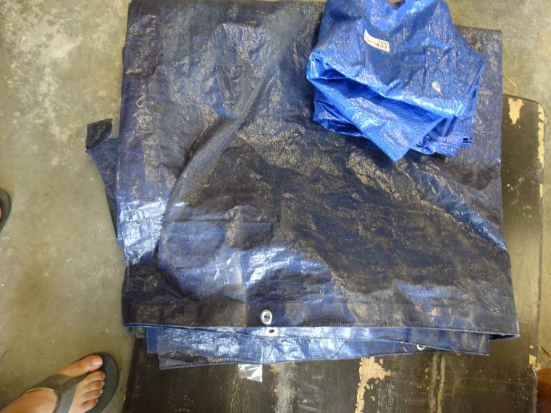 lot 4600 image: 2 tarps.
