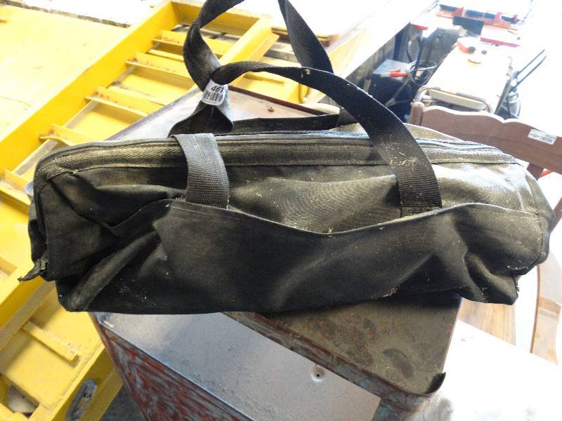 lot 4615 image: Skil sawzall in bag.