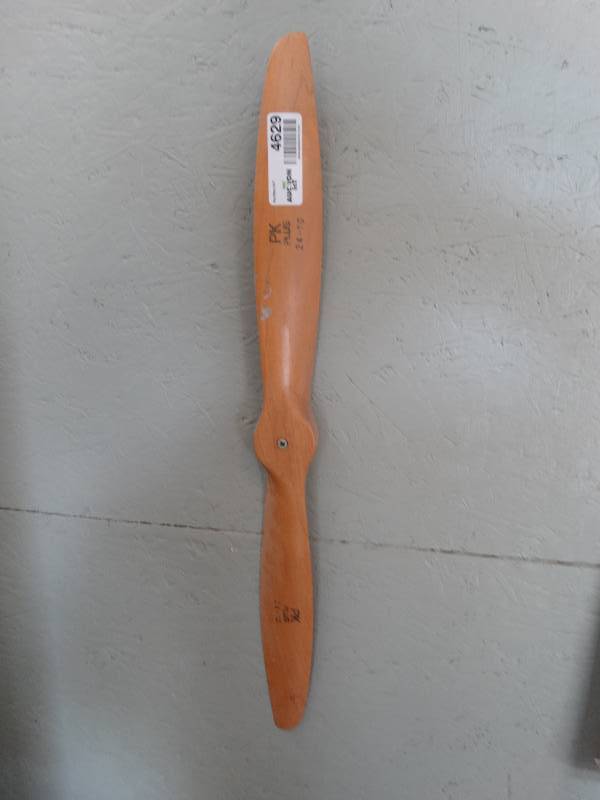 lot 4629 image: Wooden model air plant propeller PK plus 24-10.