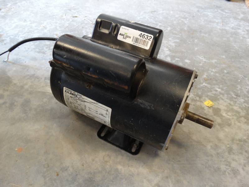 lot 4632 image: Century AC motor A.O. smith.