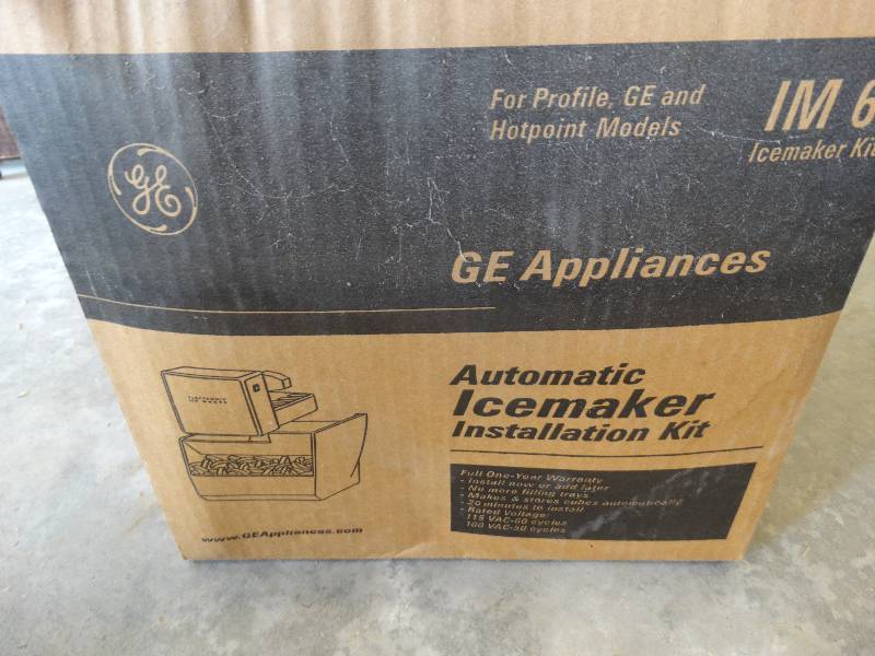 lot 4633 image: GE automatic icemaker installation kit.