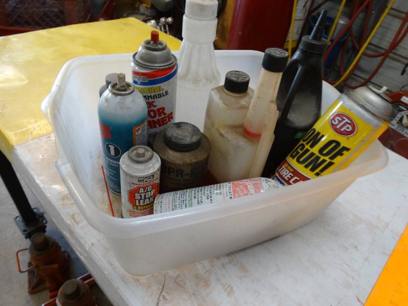 lot 4666 image: Totes of car care chemicals.