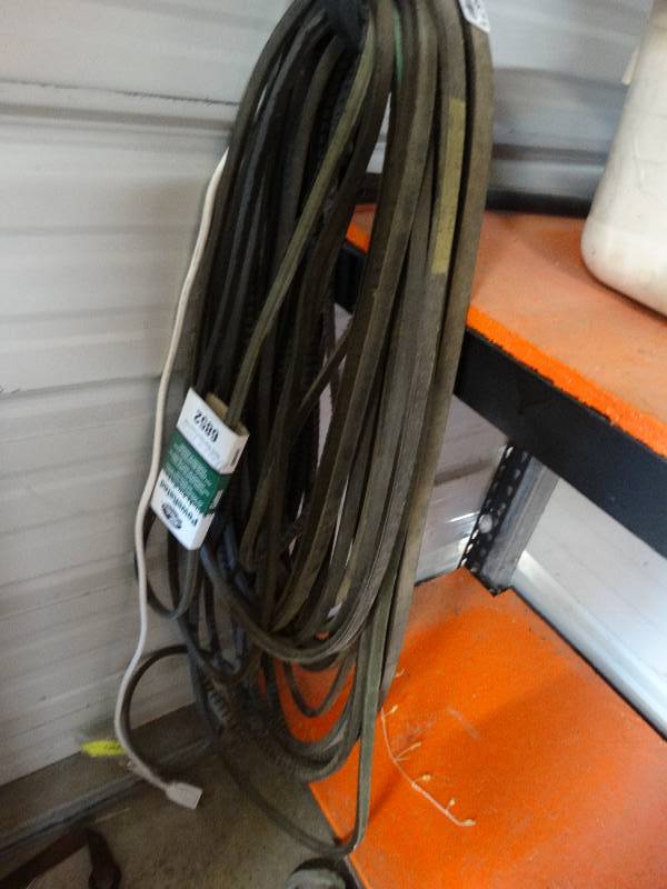 lot 4671 image: Lot of various engine belts.