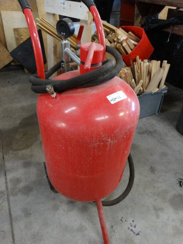 lot 4719 image: Sand blaster.