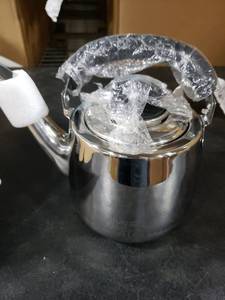 lot 9125 image: Stainless Steel Vacuum Kettle Teapot