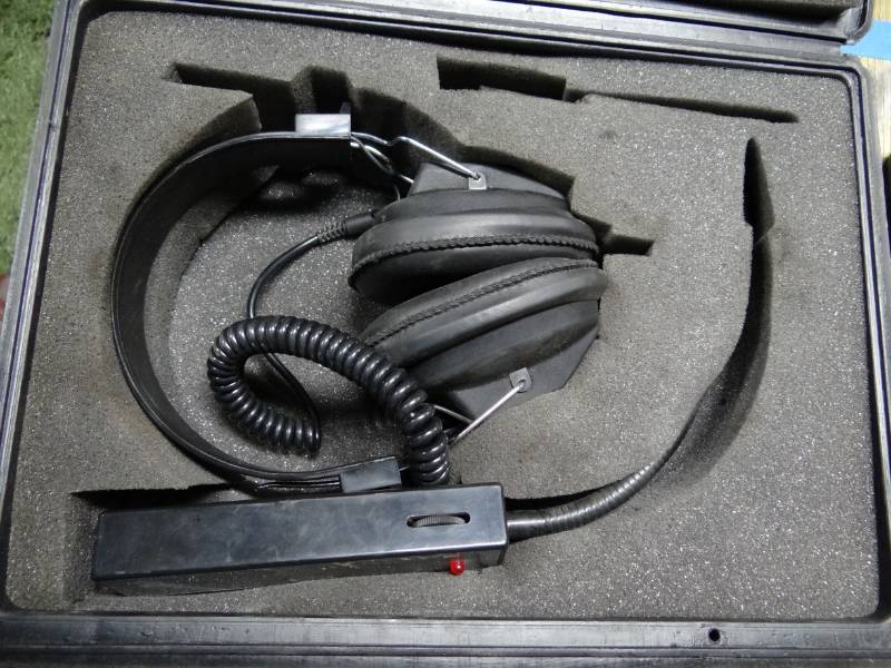 lot 7462 image: Diagnostic Head Set with Case