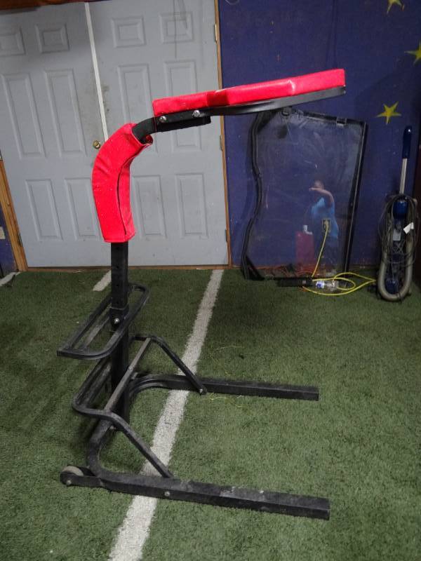 lot 7479 image: Mac Tools Tall Vehicle Working Platform