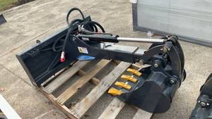 lot 218 image: (Unused)-Landhonor Big Arm Backhoe Model BH-12-72D