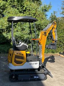 lot 300 image: (Unused)- New SDLE18P Mini Excavator