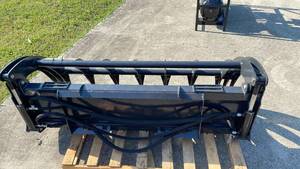lot 730 image: (RR-78W) Arteer 78-inch Skid Steer Root Rake  (Unused)