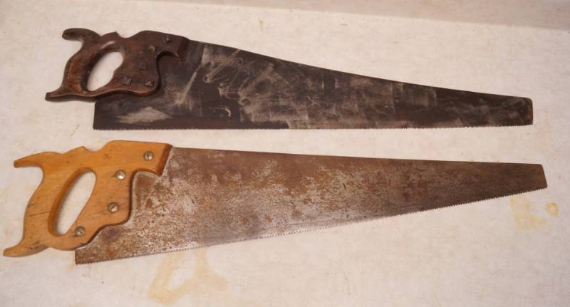 lot 1058 image: Lot of 2 Hand Saws - Wood Handle - one has square nuts on the bolts (vintage)