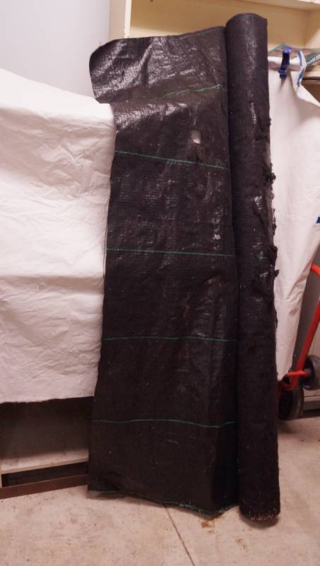 lot 1084 image: Roll of weed barrier - heavy duty stuff w fuzz on both sides - width marked in 1 foot increments
