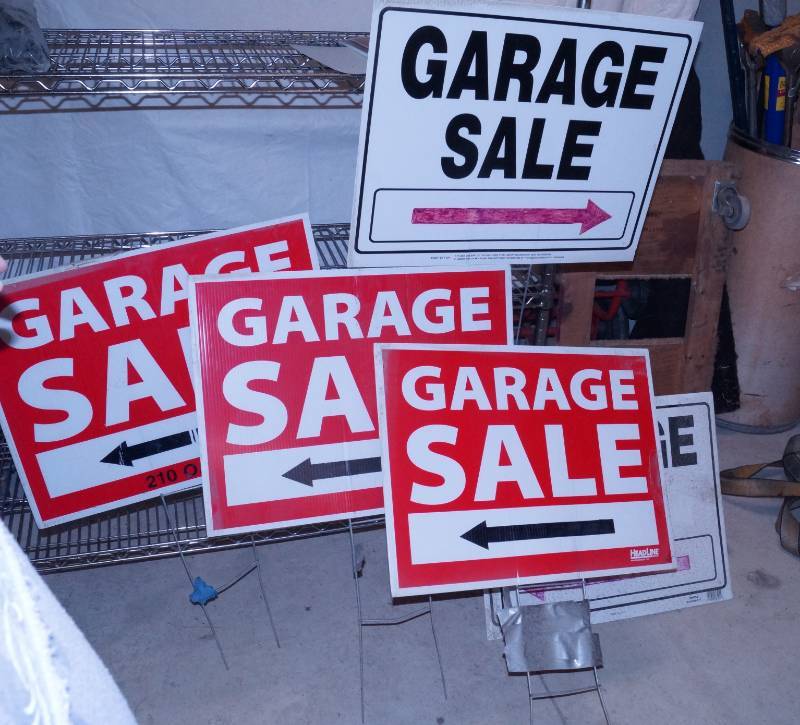 lot 1092 image: Lot of 5 Directional Garage Sale Signs - 4 w metal stakes