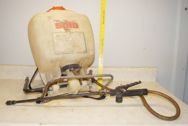 lot 1123 image: Solo Backpack Sprayer