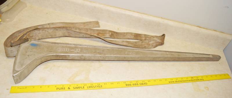 lot 1128 image: Strap Wrench - Grip-It M# S-36 - WOW