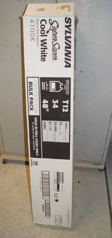 lot 1143 image: Box of Sylvania Super Saver 4100K Cool White T12 48 Bulbs - Open Bulk Pack