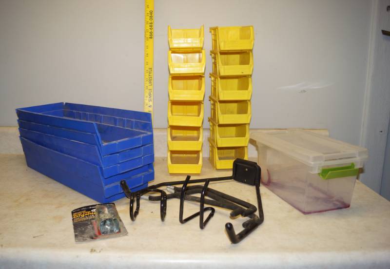 lot 1158 image: Pillage Lot of Misc. - Drop Cloth, Hoses, Saw Guide, Air Mattress Pump, Tool Punch, Snapper repair parts and more