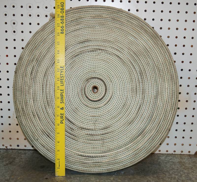 lot 1209 image: Large Roll of Nylon Braid Strap 20 across x 1.5 wide