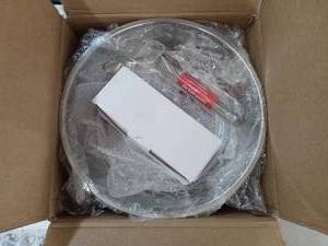 lot 57941 image: 8QT Chafing Dish Set - Like New in Box - Retail $45