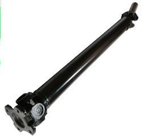lot 8161 image: Jeep Liberty V6 Driveshaft Assembly 2004-2007 - Retail $132