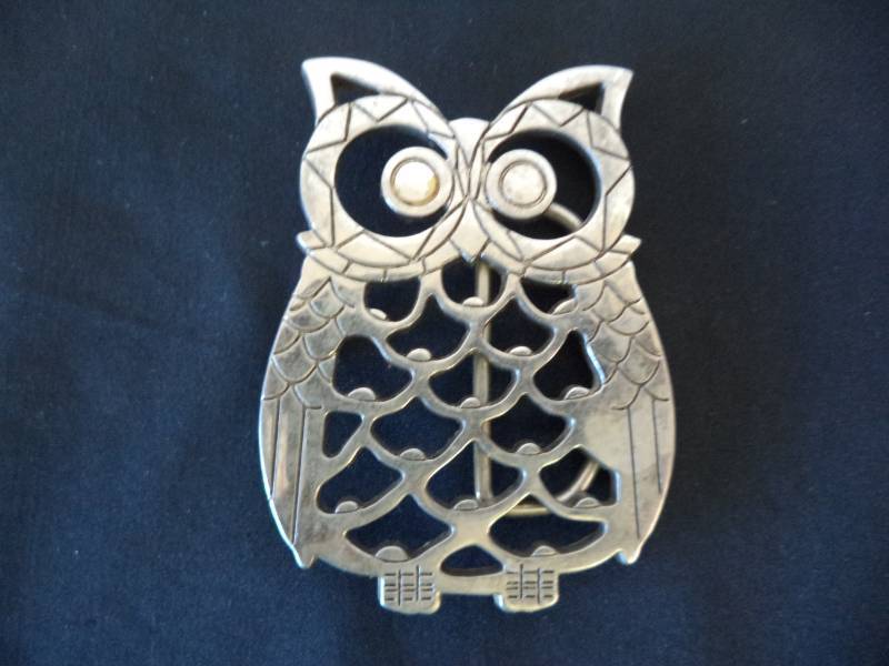 lot 2466 image: Owl Belt Buckle