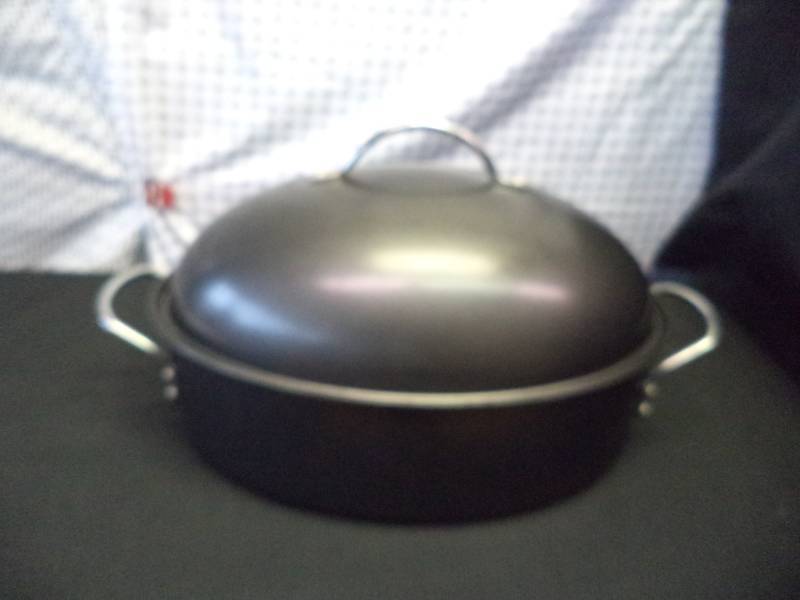 lot 2521 image: Bialetti Roaster Pan