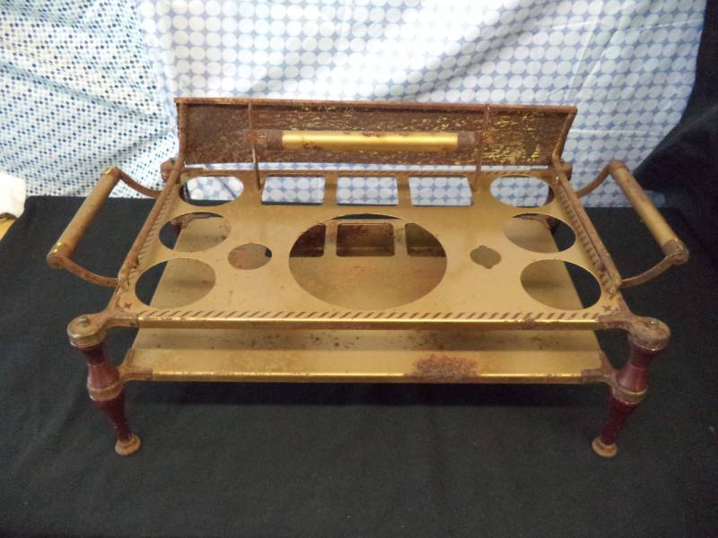 lot 2525 image: Antique Serving Tray