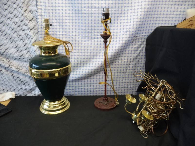 lot 2535 image: Brass Chandelier. Brass & Green Lamp. Brown Lamp