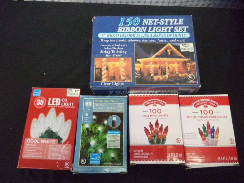 lot 2543 image: 2 LED White Lights, 1 multi colored. New in box 1 Red & 1 Clear Net Style Ribbon Lights