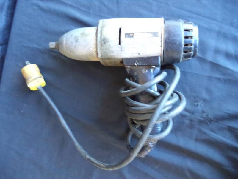lot 2603 image: Electric Impact Drill