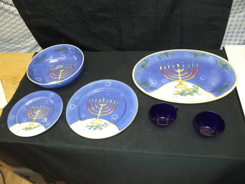 lot 2695 image: 6 pc. Century Dishes