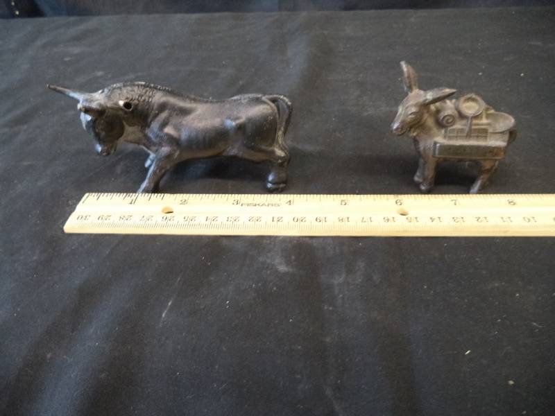lot 2700 image: Donkey & Bull Metal Figurines
