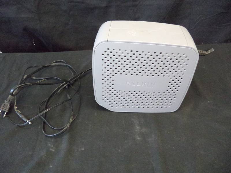 lot 2708 image: Belkin Battery Backup Unit