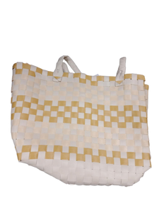 lot 5913 image: Handwoven White and Gold Checkerboard Tote Bag (3-Pack) - Retail $35