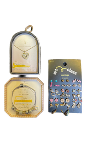 lot 16421 image: Mixed Jewelry Gift Set Collection - Earrings, Bracelet, and Necklace - Retail $50