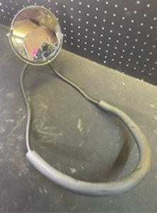 lot 16467 image: Neck Mirror - Retail $15