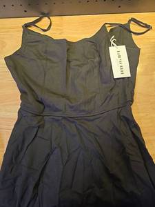 lot 20148 image: Fairy Couple Classic Black Dress Medium  - Retail $45