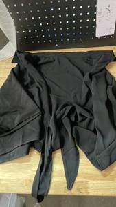 lot 14442 image: Black Cotton Long Sleeve Shirt size XL - Retail $15
