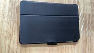 lot 14443 image: Speck iPad Protective Case - Black - Retail $25