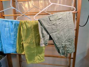 lot 135 image: Womens Casual Pants Lot - Faded Glory Size 18 Cargo & CMC XXL Lime Green Pants