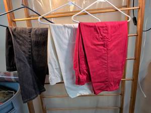 lot 150 image: Womens Casual Pants Lot of 3 - Size 20PS
