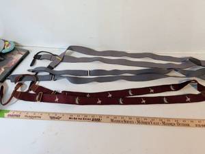 lot 169 image: Lot of 4 pairs of s suspenders