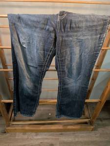 lot 203 image: Muddled Jeans 18 REG Dark Wash Denim