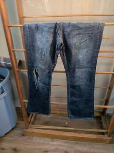 lot 204 image: Hydraulic Jeans Size 18 Distressed Denim Pants