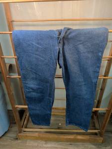 lot 207 image: Wrangler 13MWzpw Jeans 44 x 30