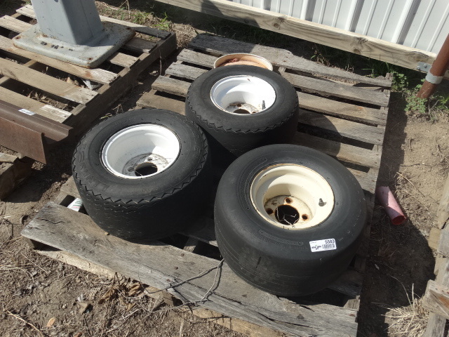 lot 5583 image: 3 small tirewheels