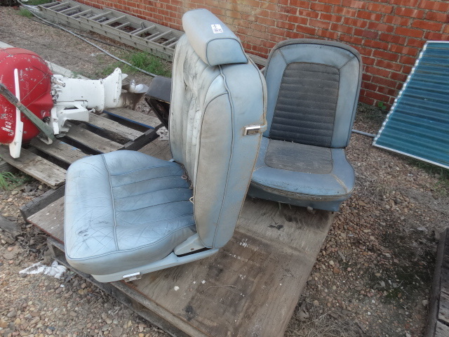lot 5617 image: Vintage Ford Mustang seats & other seat