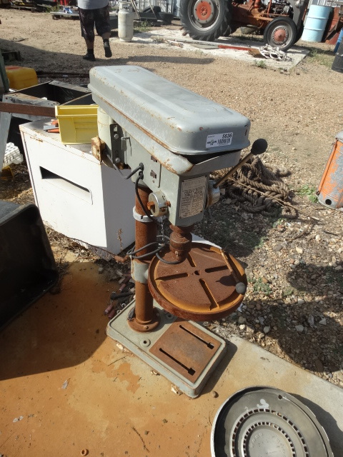 lot 5636 image: Milwaukee drill press