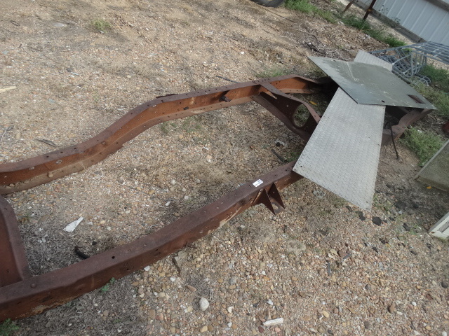 lot 5692 image: 1969-1970 short bed pickup frame & diamond plate